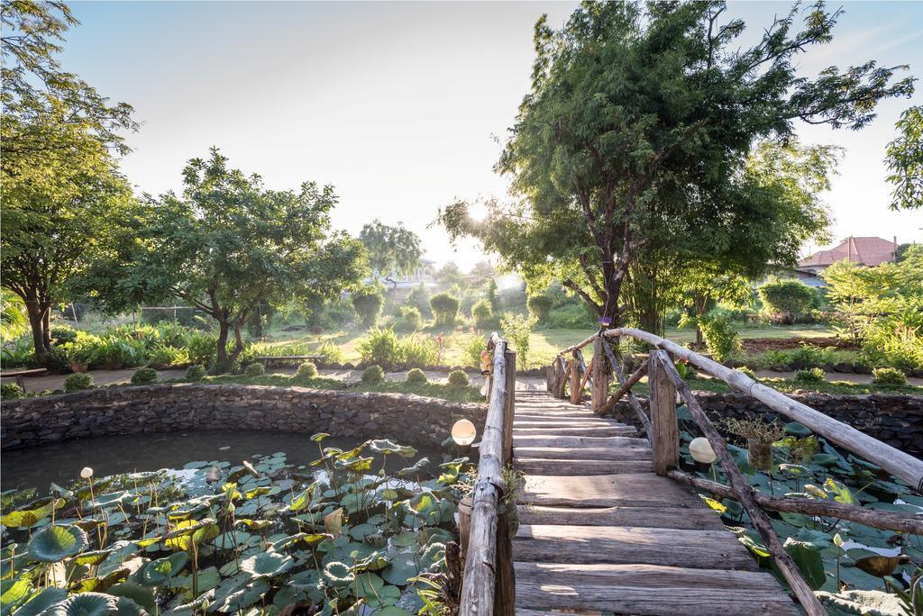 Xuanmai Garden Resort Pakse Exterior photo