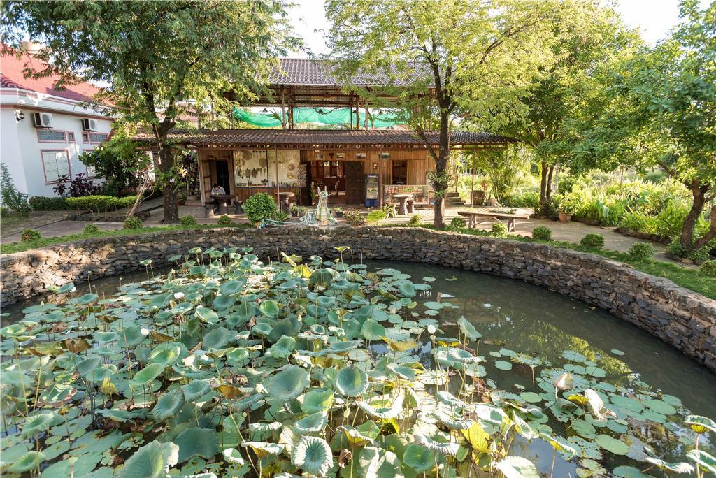 Xuanmai Garden Resort Pakse Exterior photo