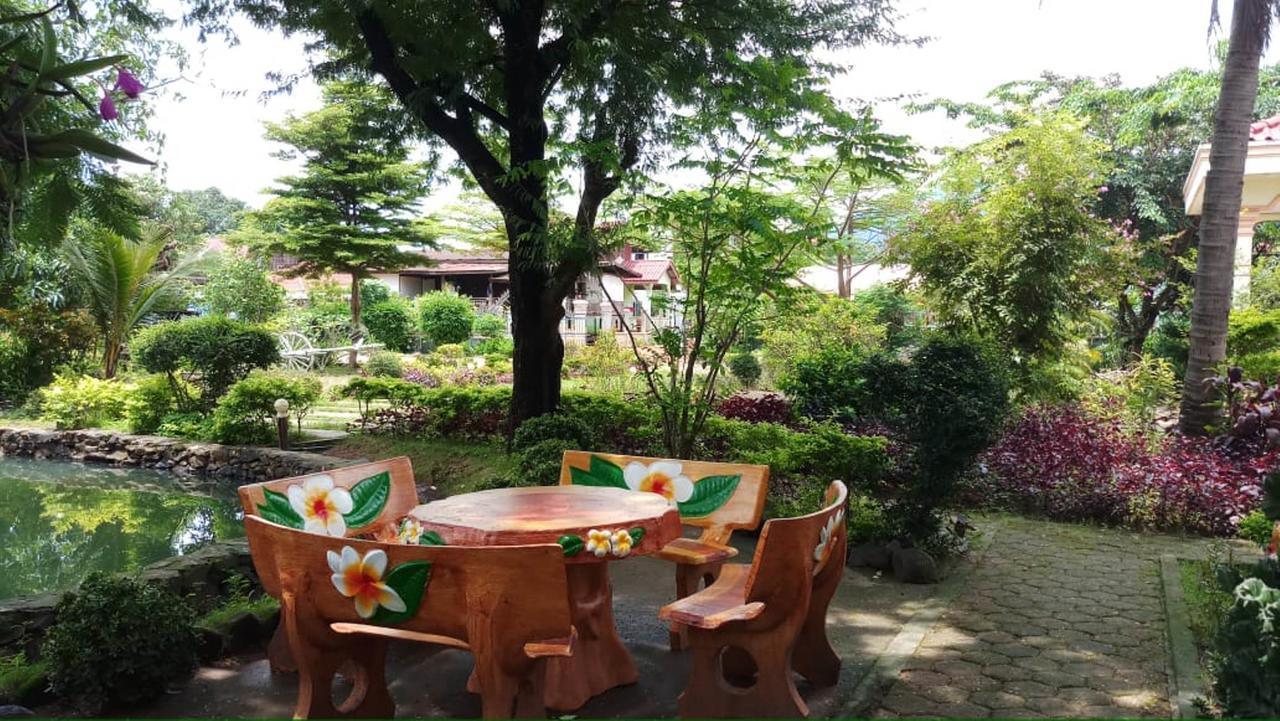 Xuanmai Garden Resort Pakse Exterior photo